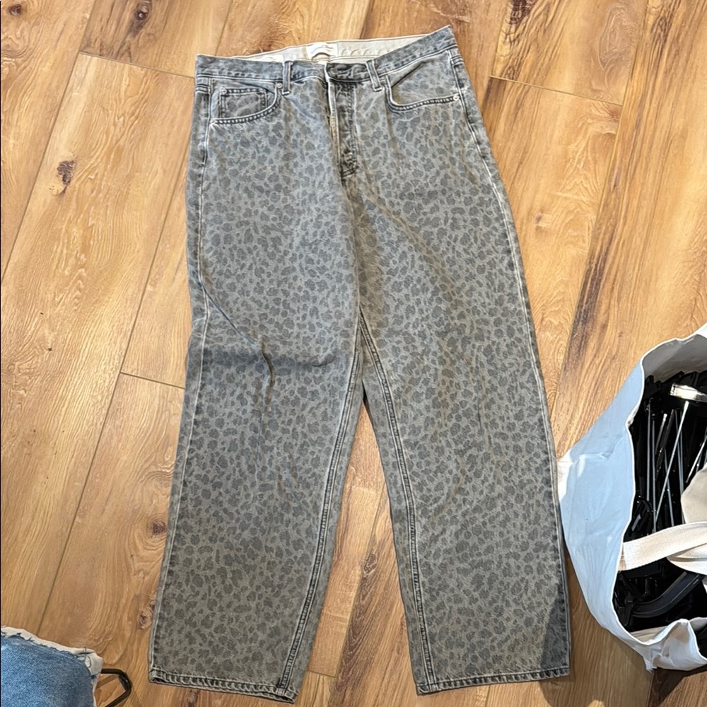 Universal Thread Leopard Denim Jeans